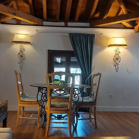 Casa Airosas Apartment
