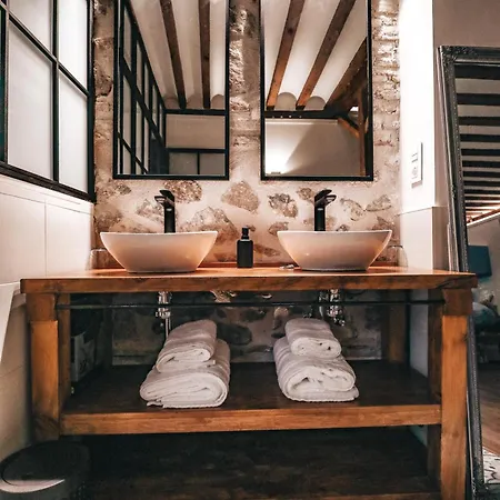 Casa Airosas アパート